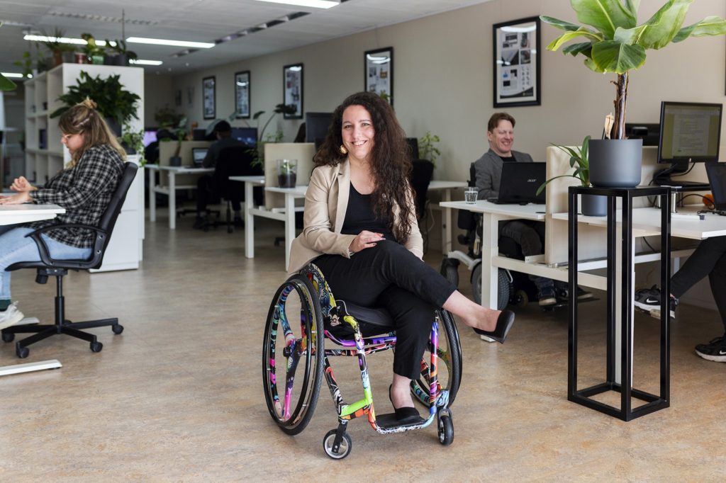 UWV column: Nadia van den Heuvel op kantoor